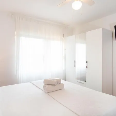 Rooms&apartments Zelux Split