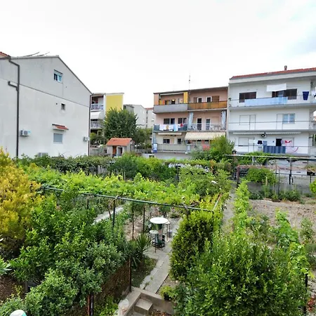 Apartmán Rooms&apartments Zelux *