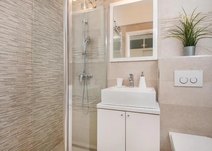 Apartment Rooms&apartments Zelux *