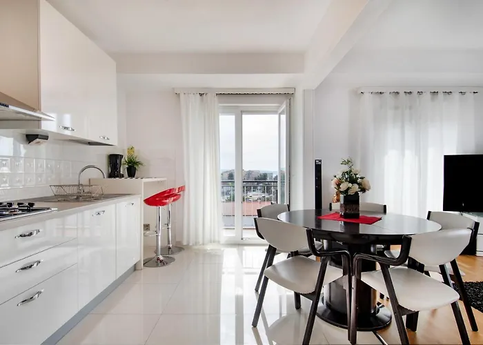 Apartment Rooms&apartments Zelux *