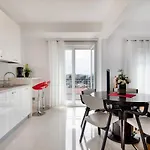 公寓 Rooms&apartments Zelux *