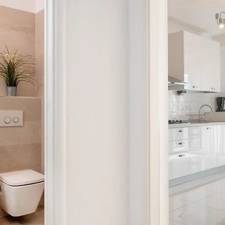 Apartment Rooms&apartments Zelux *