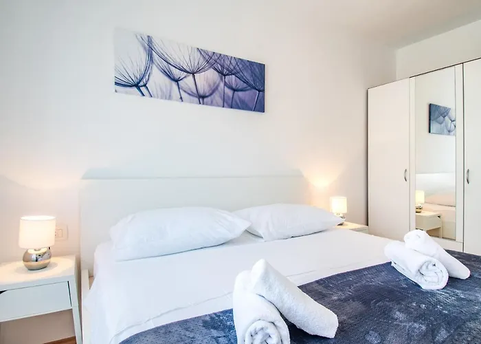 Rooms&apartments Zelux * Split